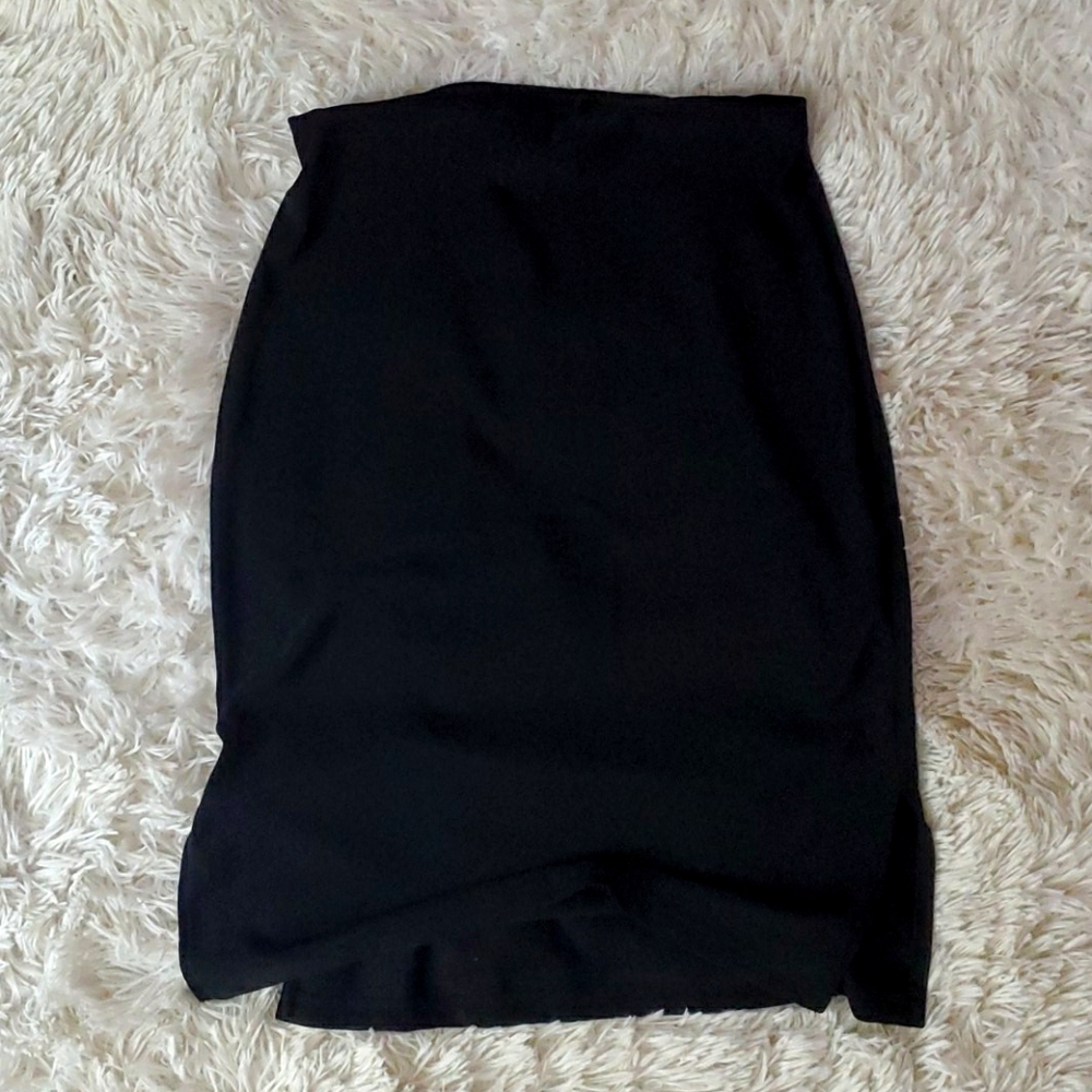 Stretchy & Sleek Rave City Skirt